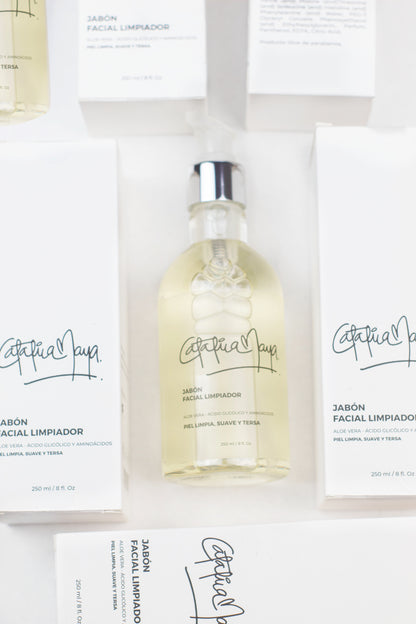 Jabón Limpiador Facial Catalina Maya